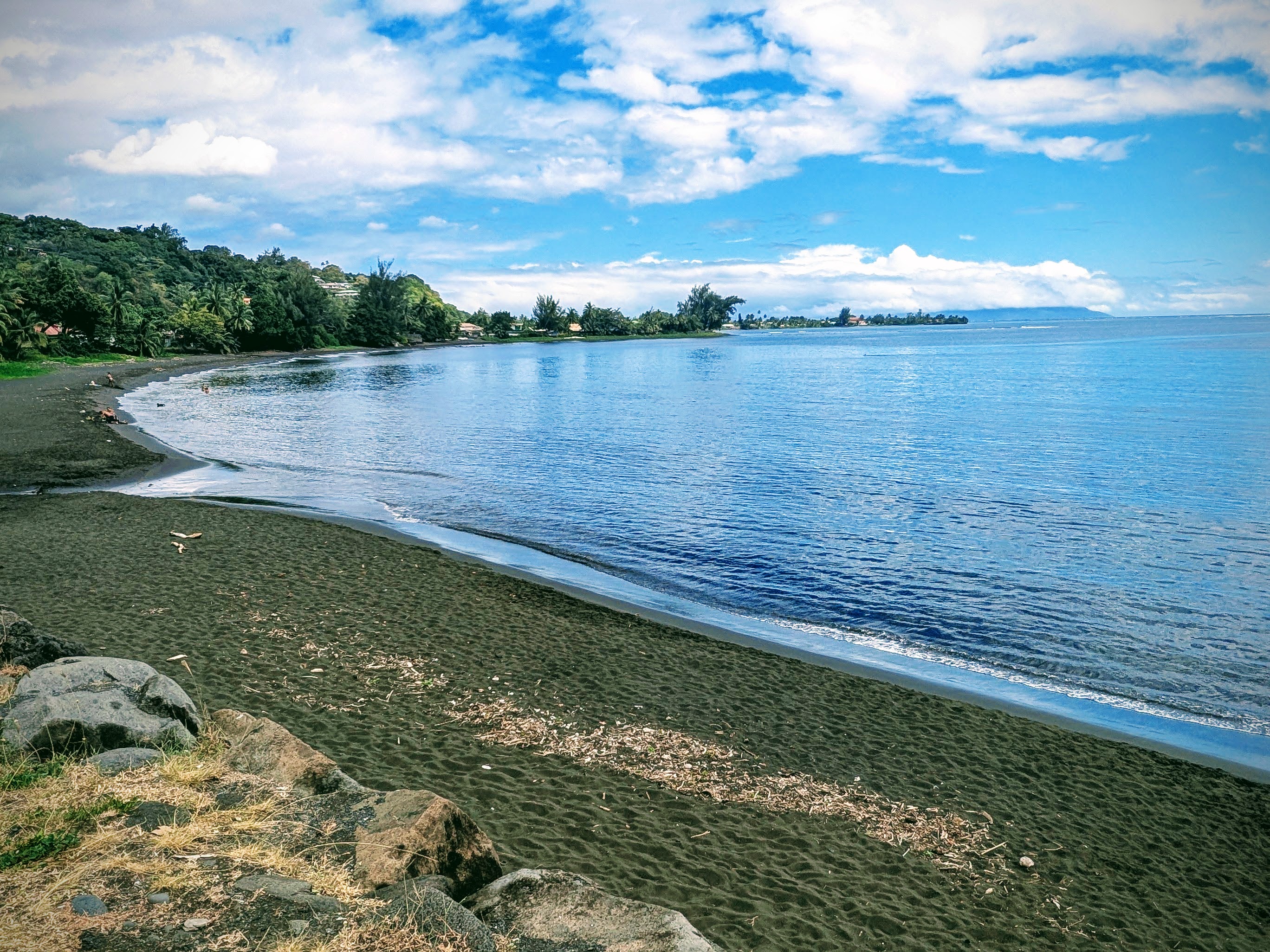 Ahonu Beach